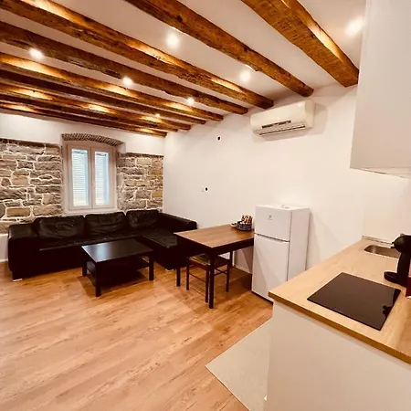 Apartma Nicole Piran