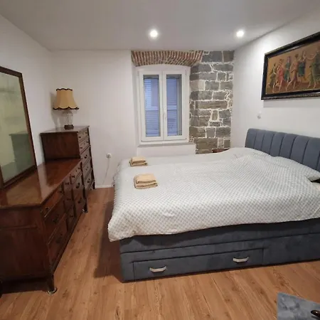 Apartma Nicole Apartment