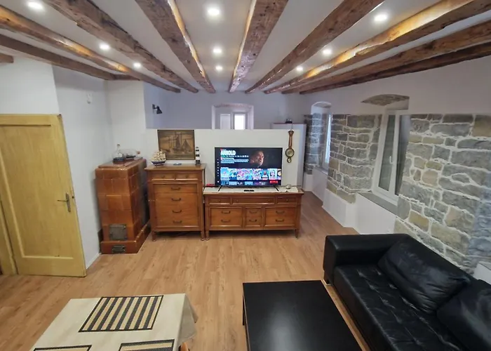 Apartma Nicole 公寓 *